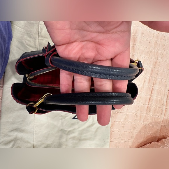 💙BLUE EMPREINTE💙Louis Vuitton Montaigne empreinte with strap - Picture 6 of 15